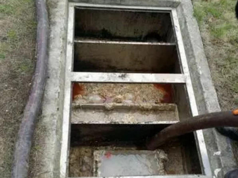 双桥隔油池清理